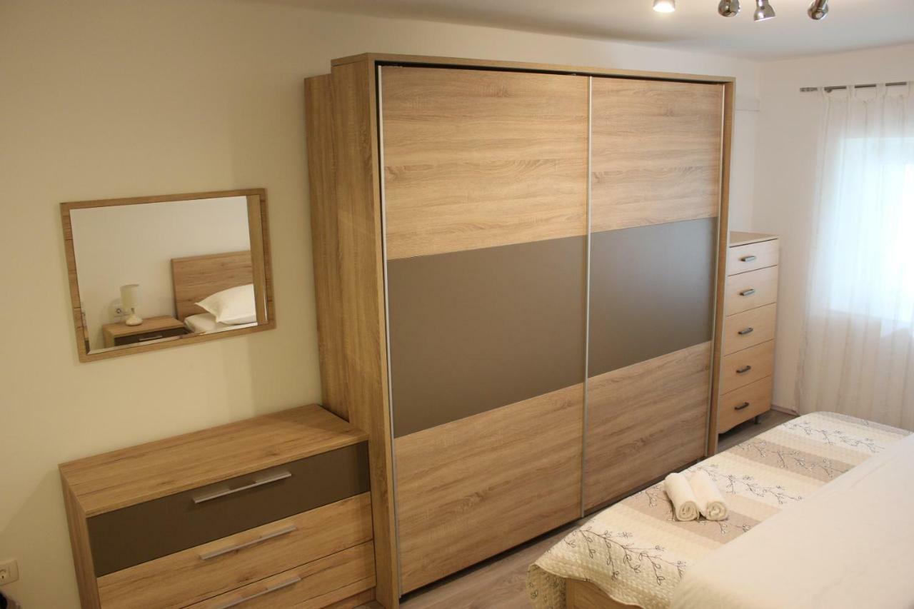Apartman Tafra Omiš Extérieur photo